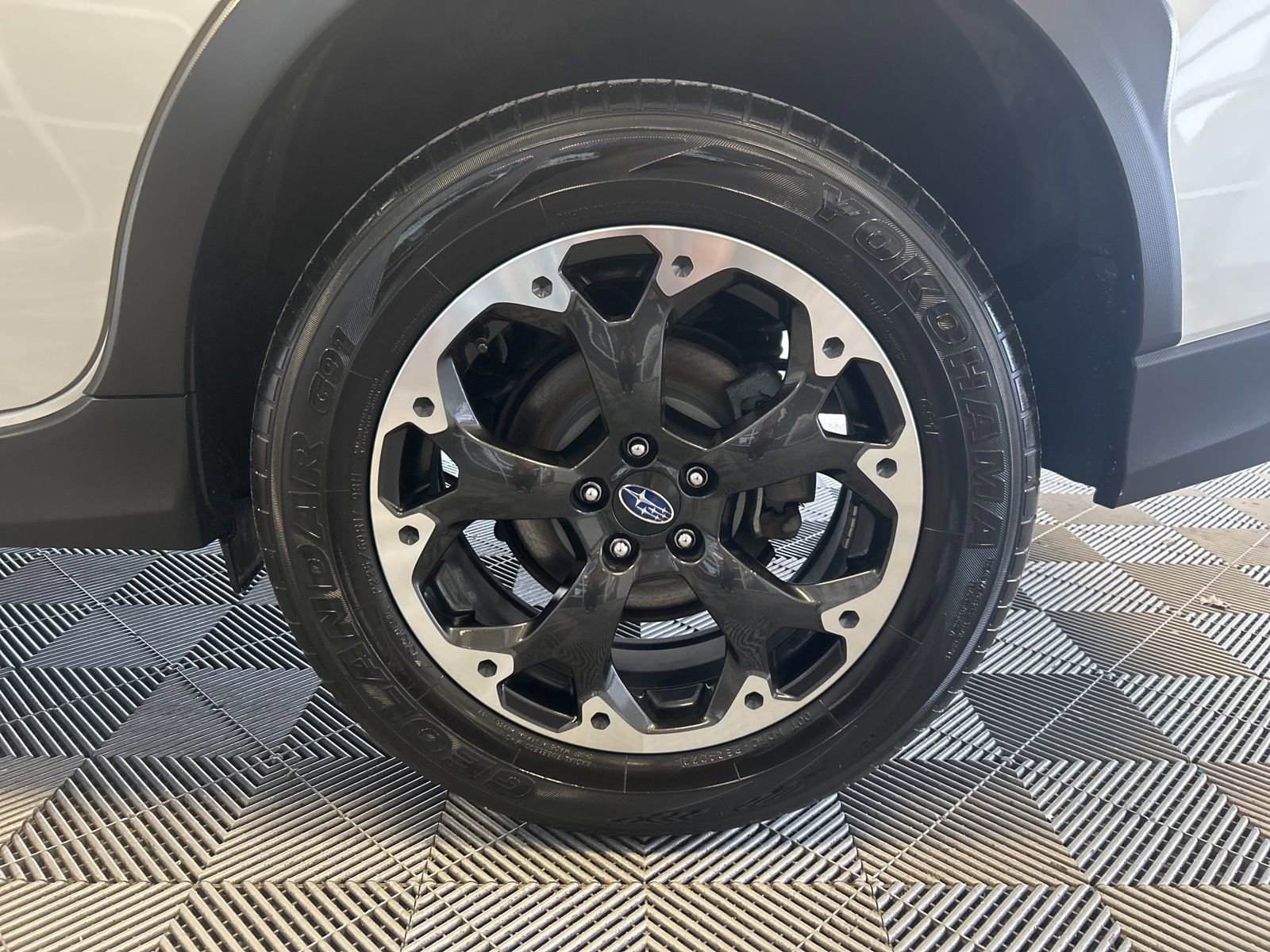 Used 2023 Subaru Crosstrek 2.0i image 9