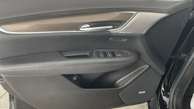 Used 2021 Cadillac XT5 Sportv image 34