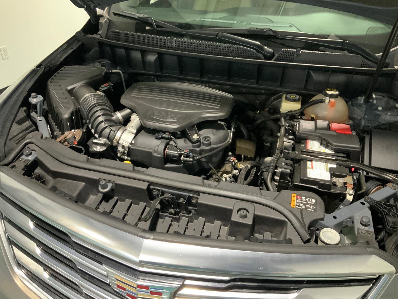 Used 2017 Cadillac XT5 Luxury FWD image 17