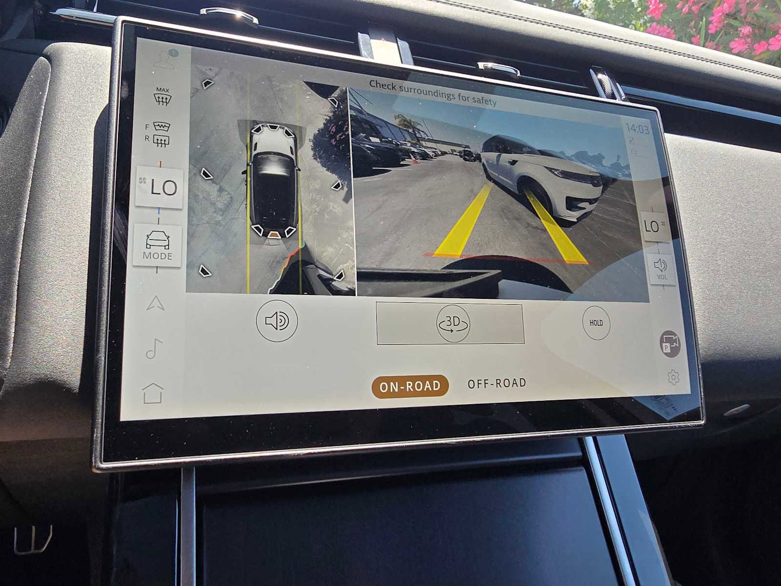 Certified 2026 Land Rover Range Rover Velar Dynamic SE image 29