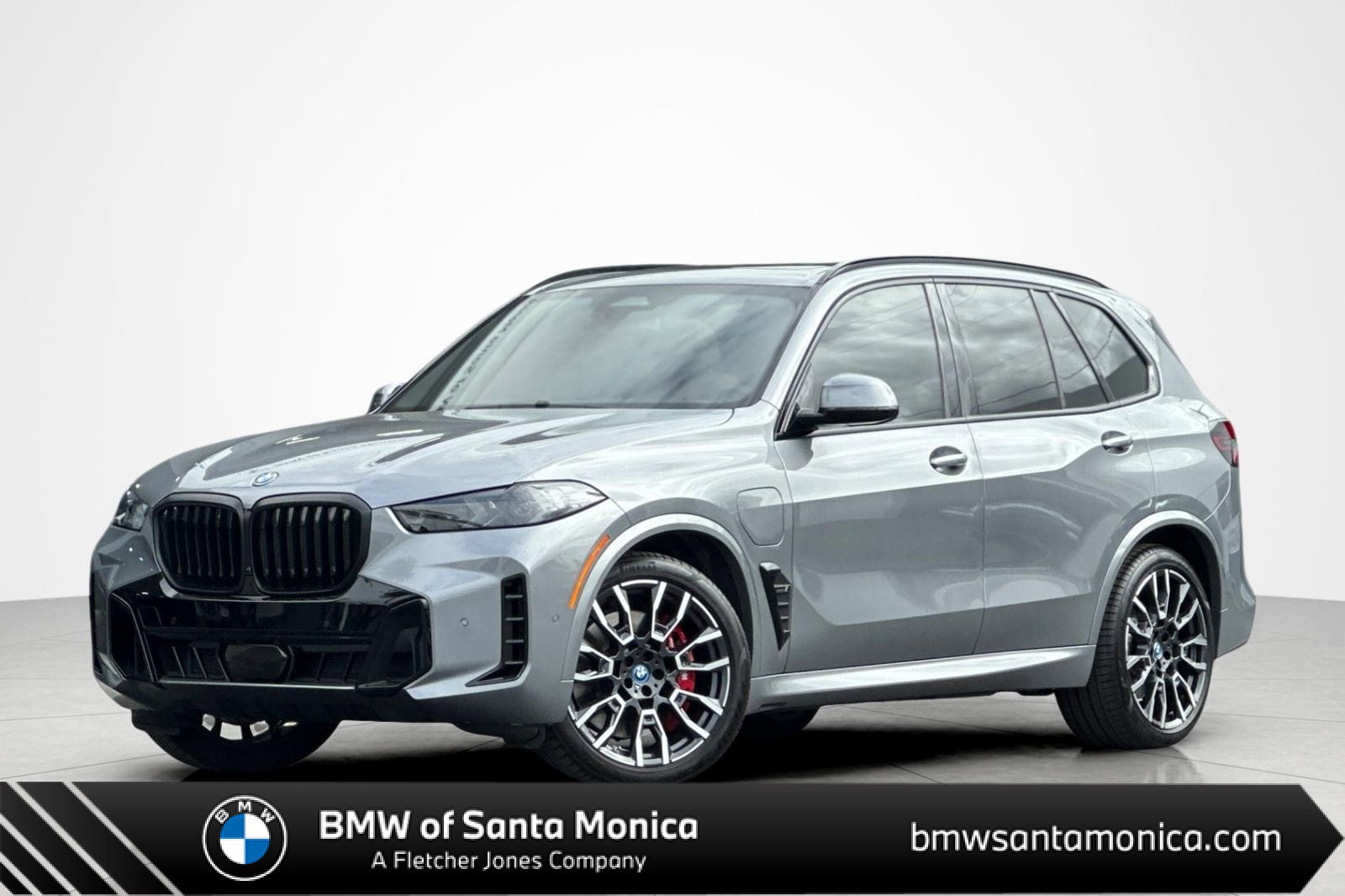 Used 2024 BMW X5 xDrive50e w/ Executive Package AWD/4WD image 1