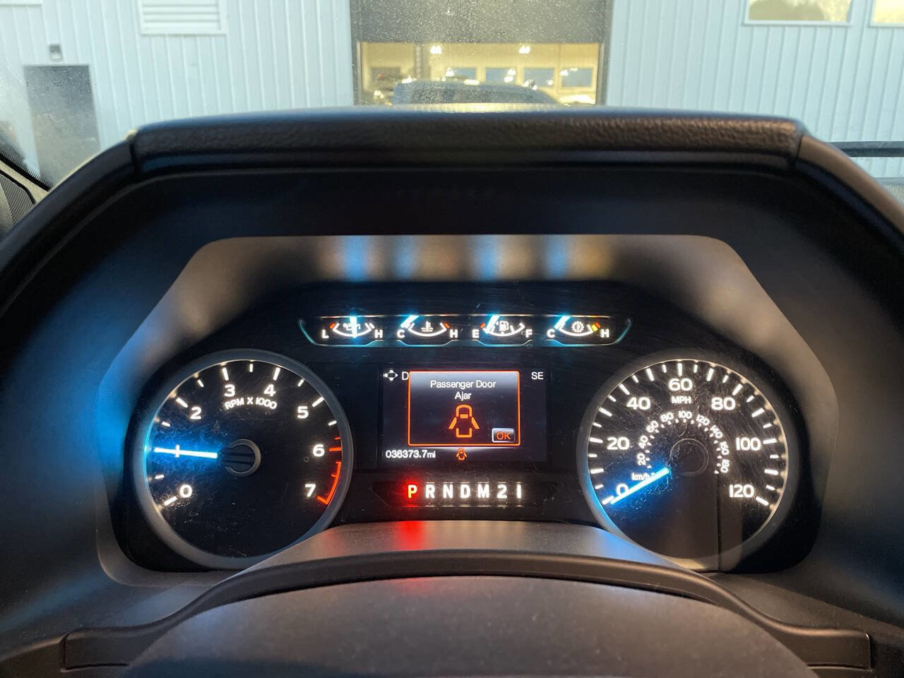 Used 2017 Ford F150 XLT w/ Equipment Group 302A Luxury image 26