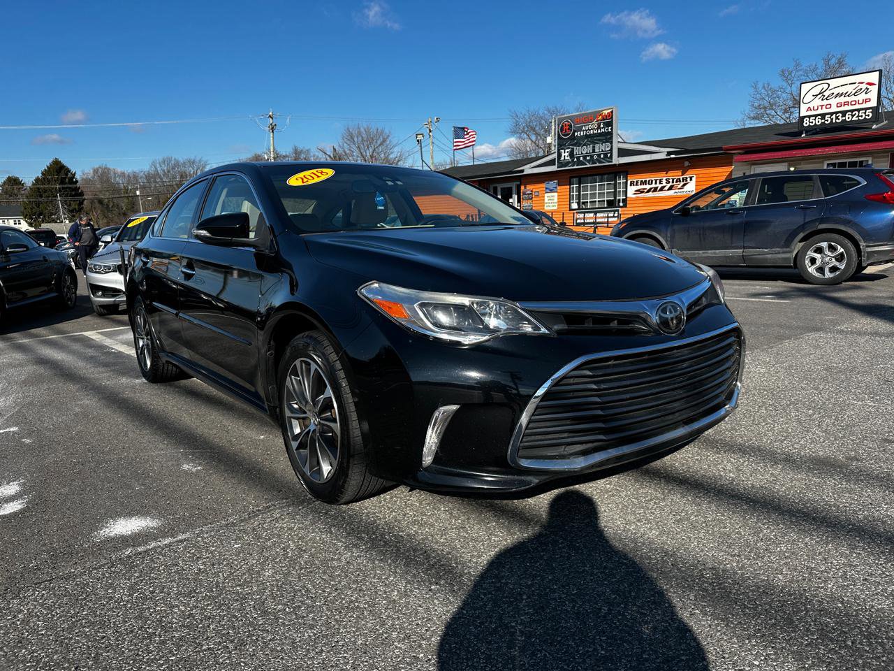 Used 2018 Toyota Avalon XLE Premium w/ All Weather Liner Package image 3
