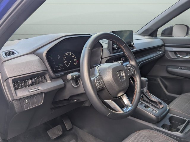 Certified 2025 Honda CR-V Sport image 11