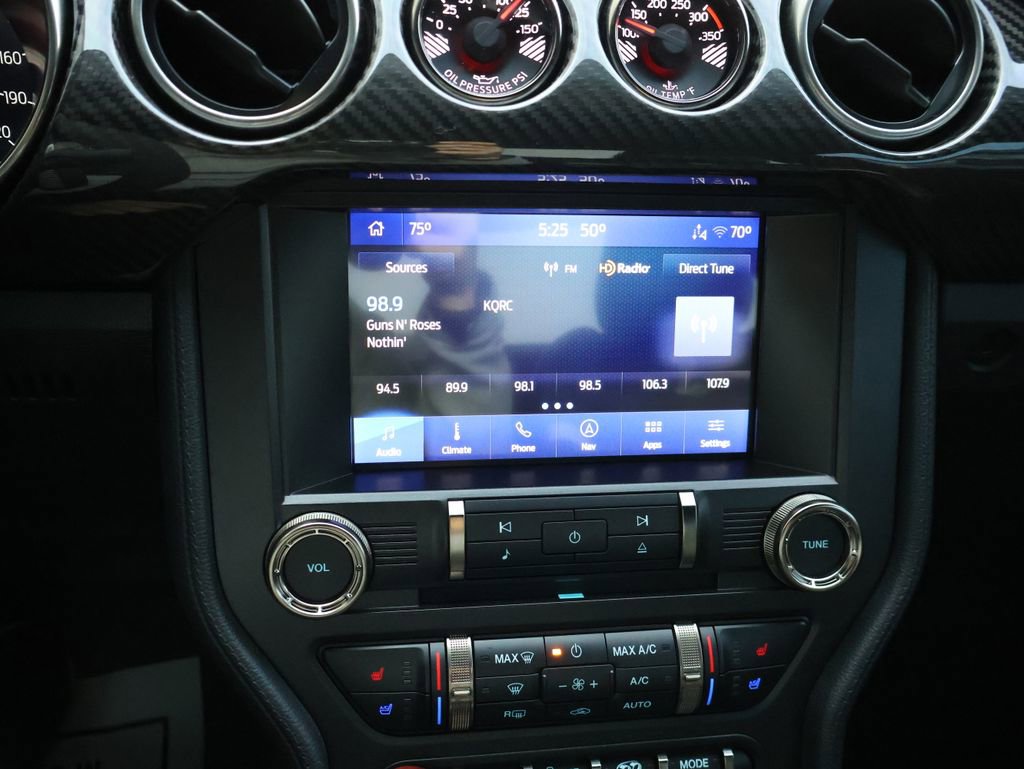 Used 2022 Ford Mustang Shelby GT500 w/ Technology Package image 22