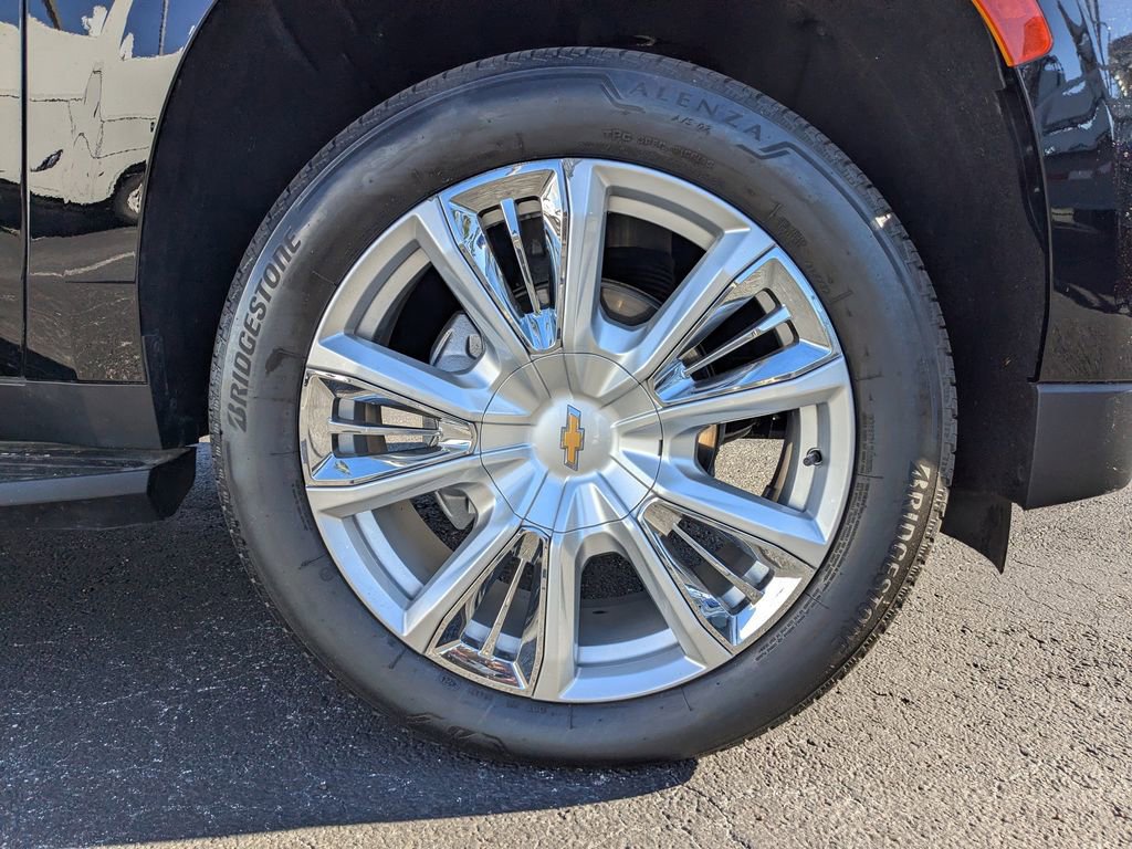 Used 2024 Chevrolet Suburban High Country w/ Max Trailering Package image 11