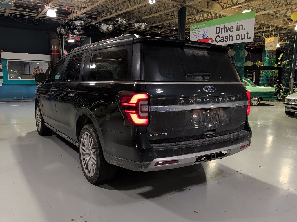 Used 2023 Ford Expedition Max Limited AWD/4WD image 11