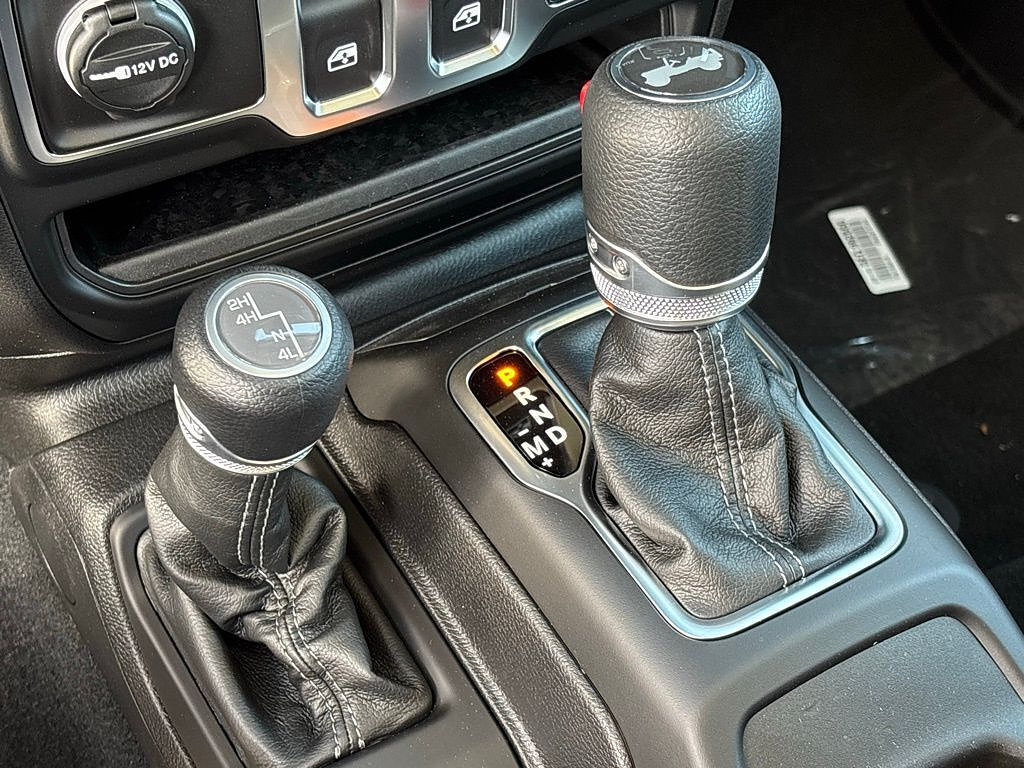 New 2026 Jeep Wrangler Sport AWD/4WD image 9
