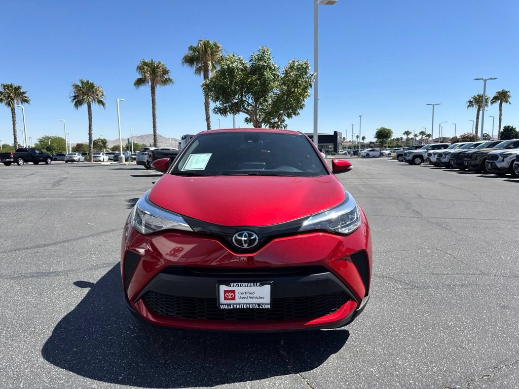 Certified 2020 Toyota C-HR XLE FWD image 3