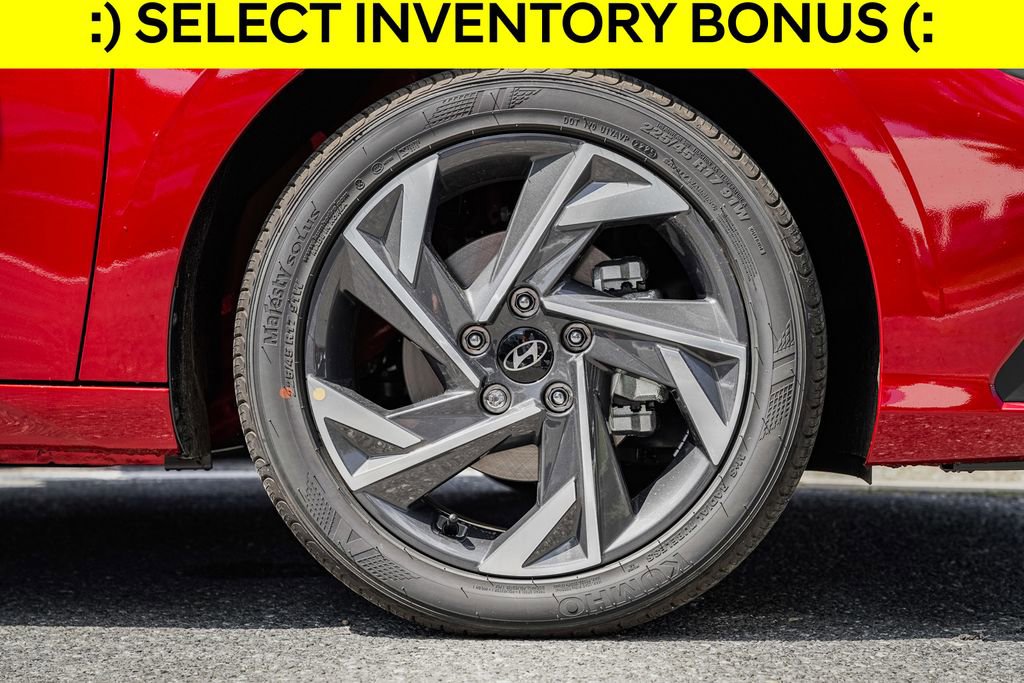 New 2025 Hyundai Elantra Sport image 13