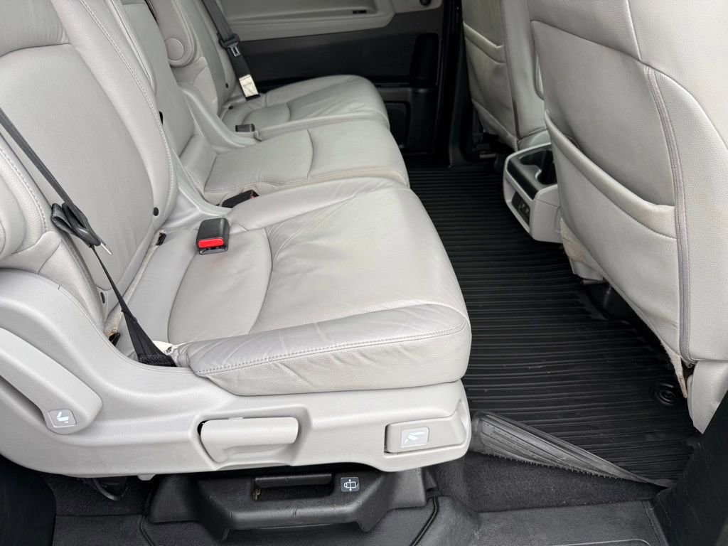 Used 2019 Honda Odyssey EX-L image 34