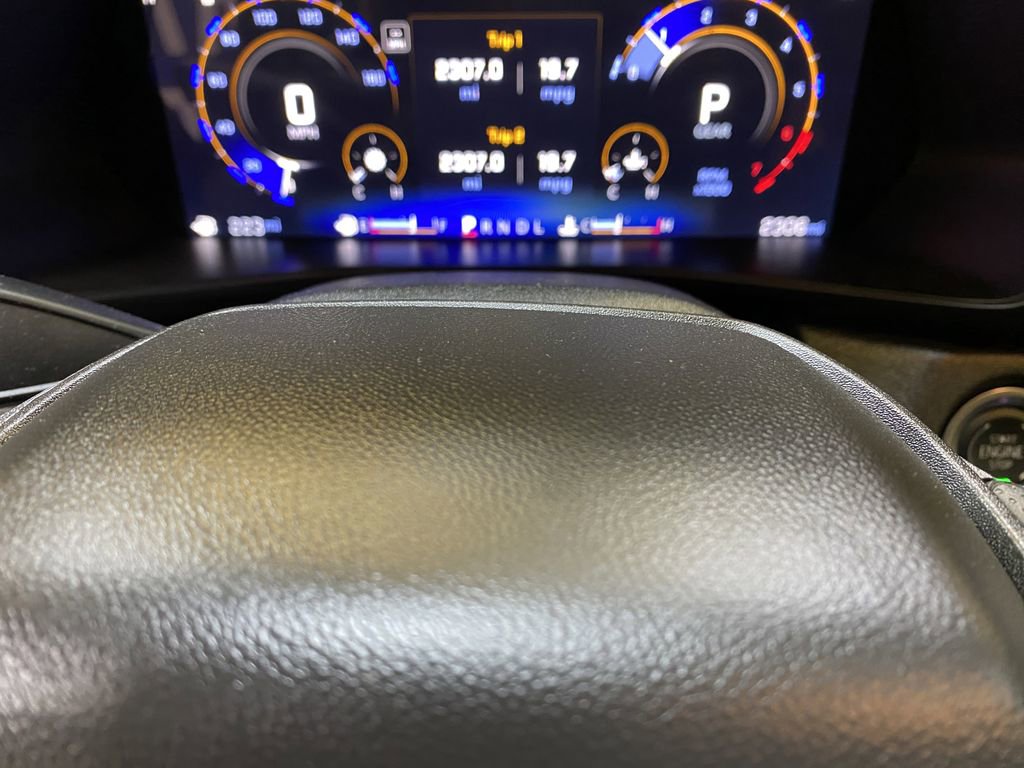 Used 2024 Chevrolet Colorado W/T RWD image 33