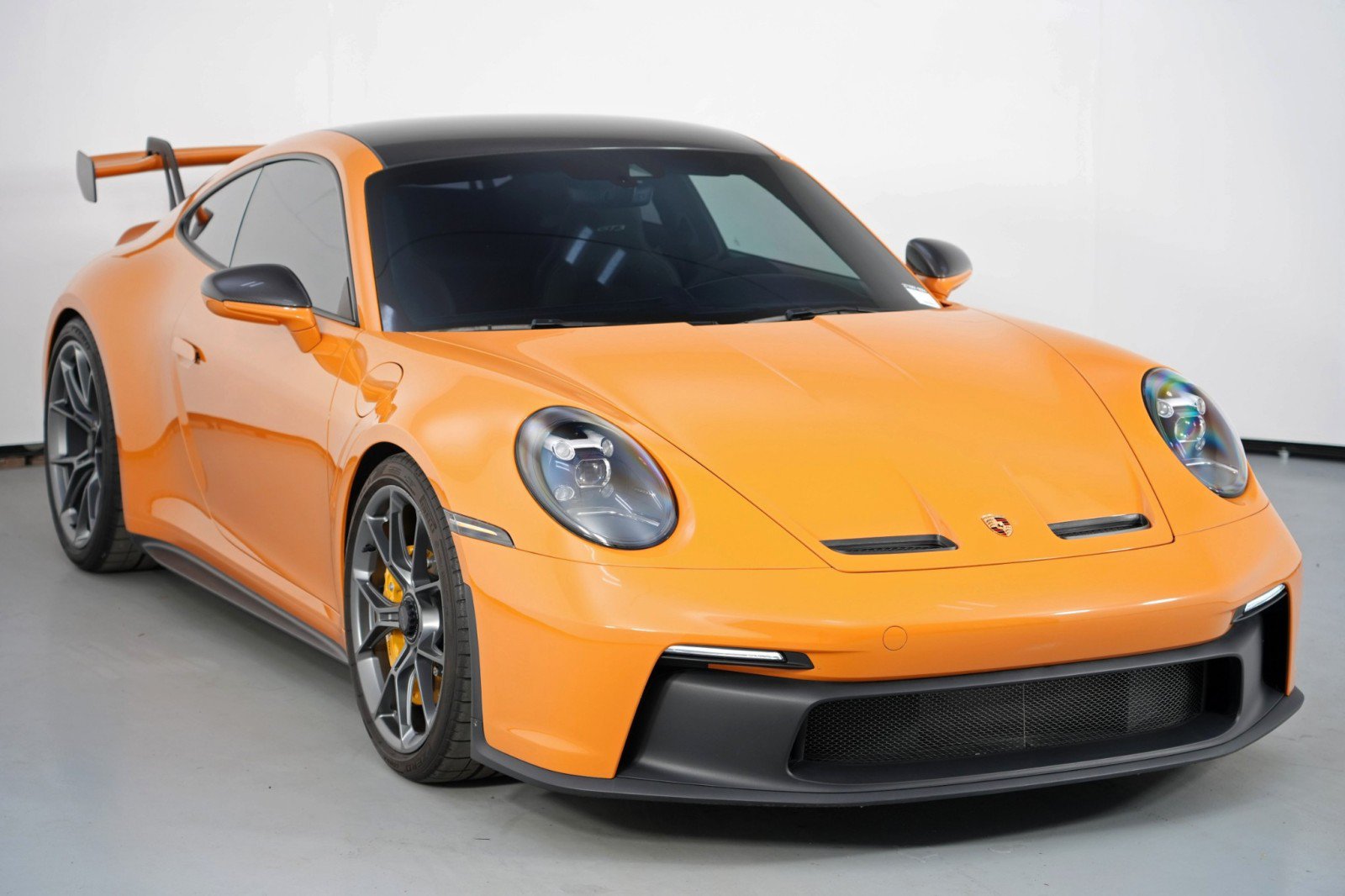 Used 2022 Porsche 911 GT3 RWD image 47