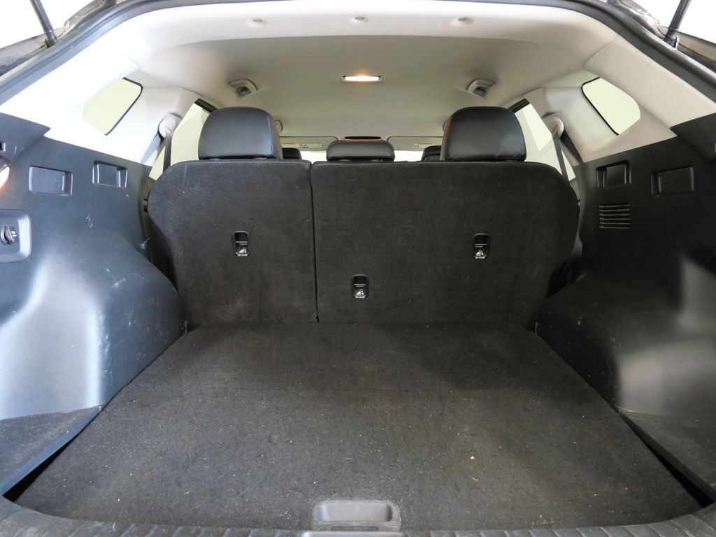 Used 2023 Kia Sportage EX AWD/4WD image 22