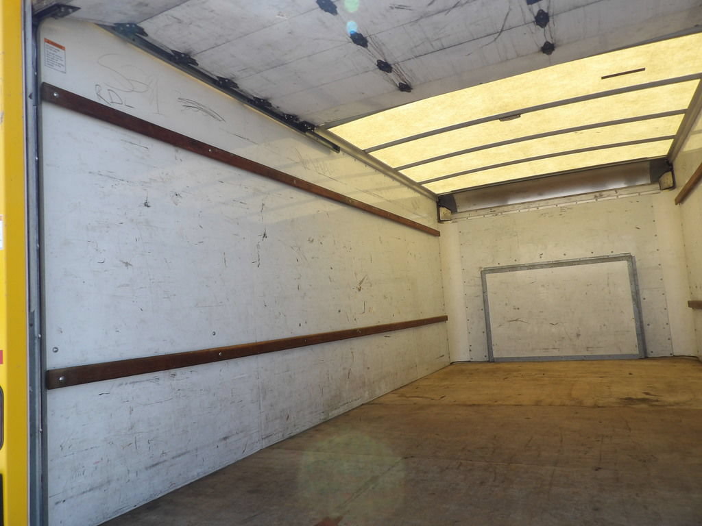 Used 2021 Ford E-350 and Econoline 350 Super Duty RWD image 34