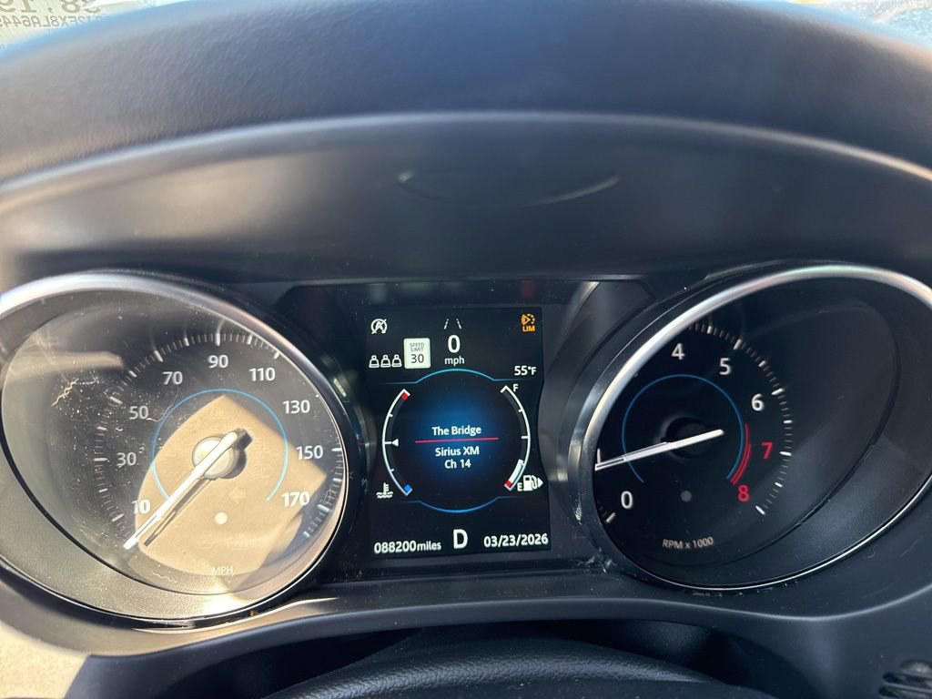 Used 2020 Jaguar F-PACE Premium image 7