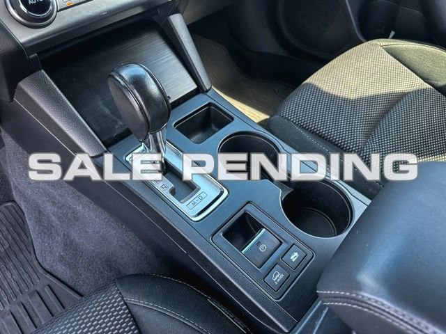 Used 2017 Subaru Outback 2.5i Premium AWD/4WD image 17