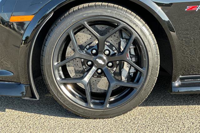 Used 2015 Chevrolet Camaro Z/28 image 28