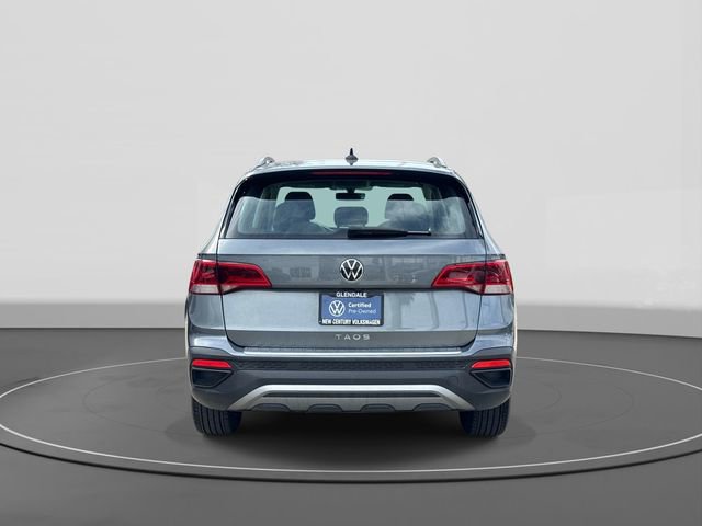 Certified 2023 Volkswagen Taos S image 4