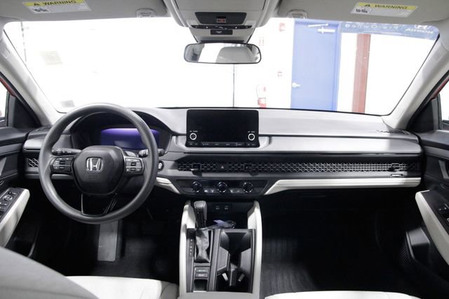 Certified 2025 Honda Accord LX image 16
