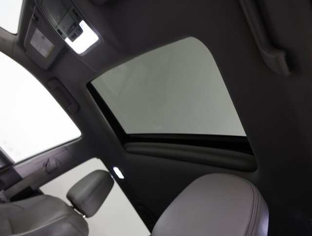 Used 2018 Toyota Highlander FWD V6 image 13