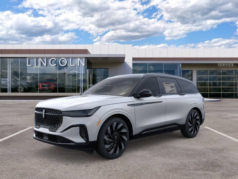 New 2026 Lincoln Nautilus Reserve w/ Jet Appearance Package AWD/4WD image 1