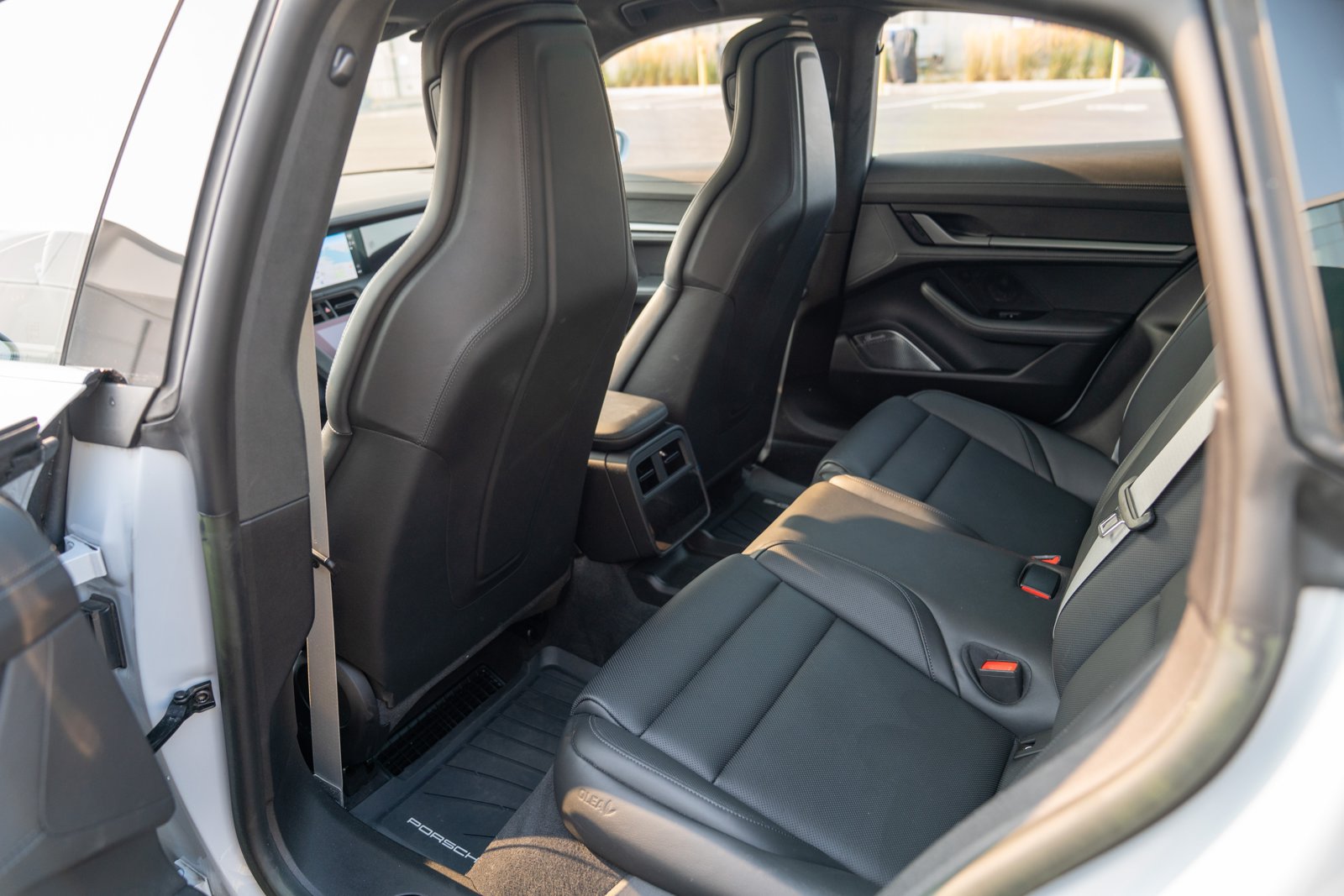 Certified 2023 Porsche Taycan Turbo AWD/4WD image 22