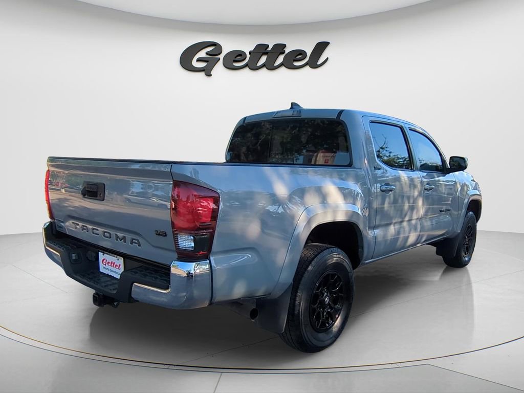Used 2021 Toyota Tacoma SR5 RWD image 5