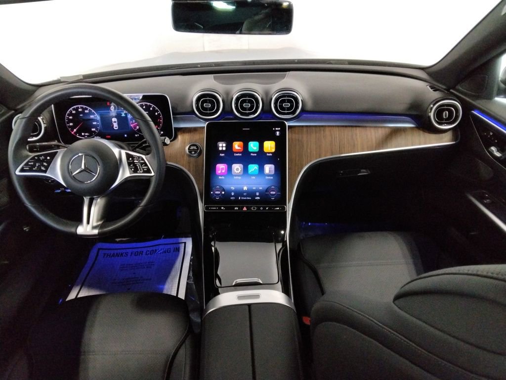 Used 2025 Mercedes-Benz C 300 4MATIC Sedan image 38