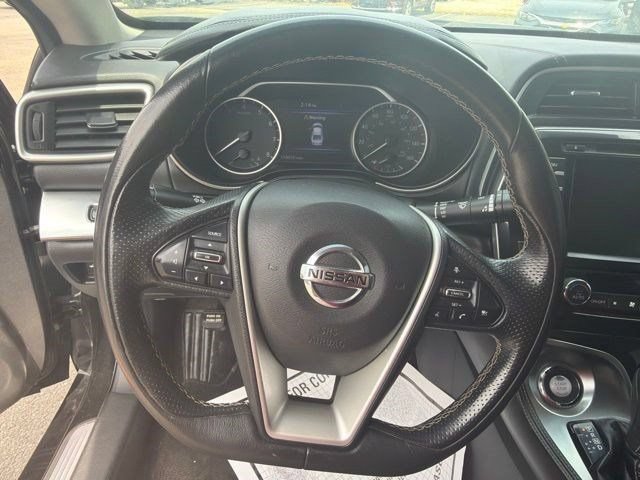 Used 2020 Nissan Maxima 3.5 SV w/ Floor Mat Group FWD image 16