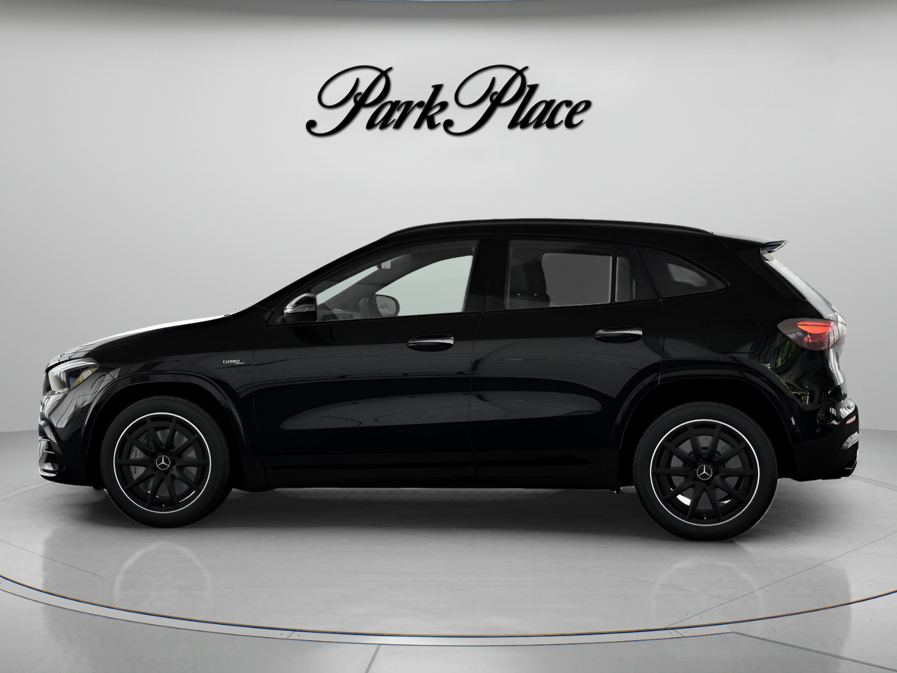 Used 2026 Mercedes-Benz GLA 35 AMG 4MATIC image 7