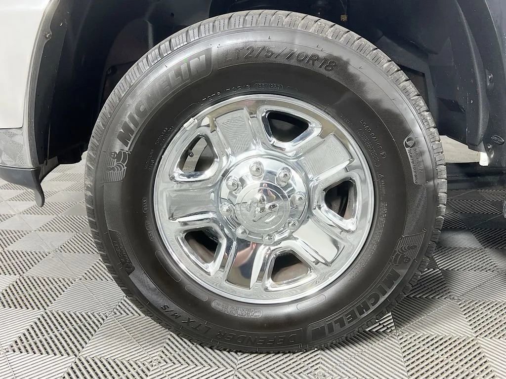Used 2018 RAM 2500 Tradesman w/ Chrome Appearance Group AWD/4WD image 29