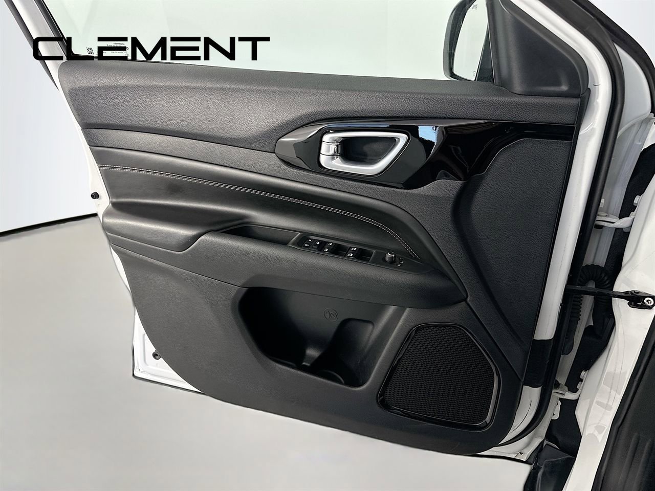 Used 2022 Jeep Compass Altitude image 26