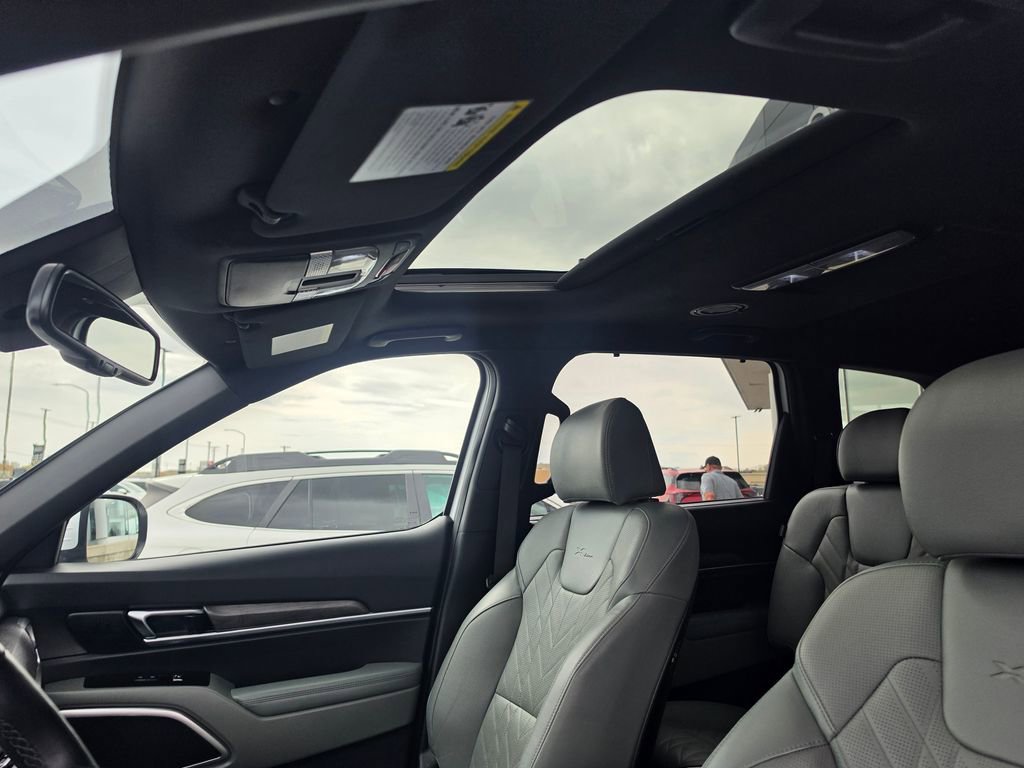 Certified 2024 Kia Telluride EX X-Line AWD/4WD image 11