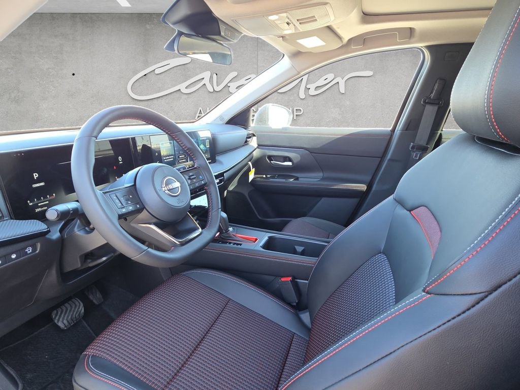 New 2026 Nissan Kicks SR w/ SR Premium Package image 19
