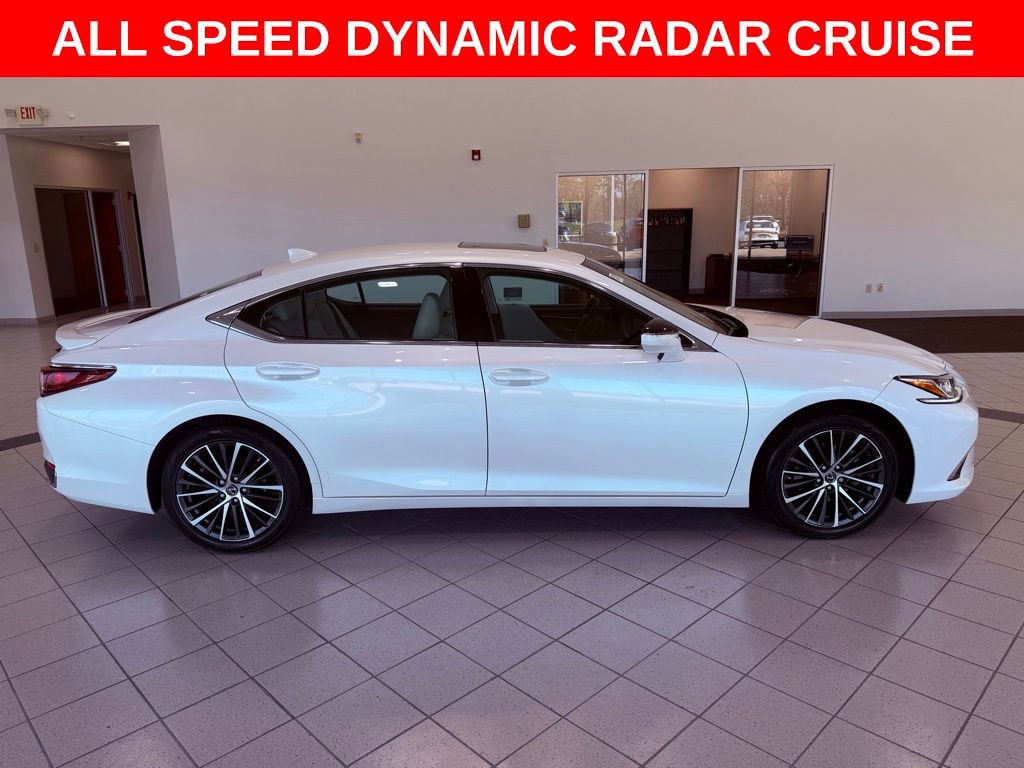 Certified 2024 Lexus ES 300h w/ Premium Package image 9
