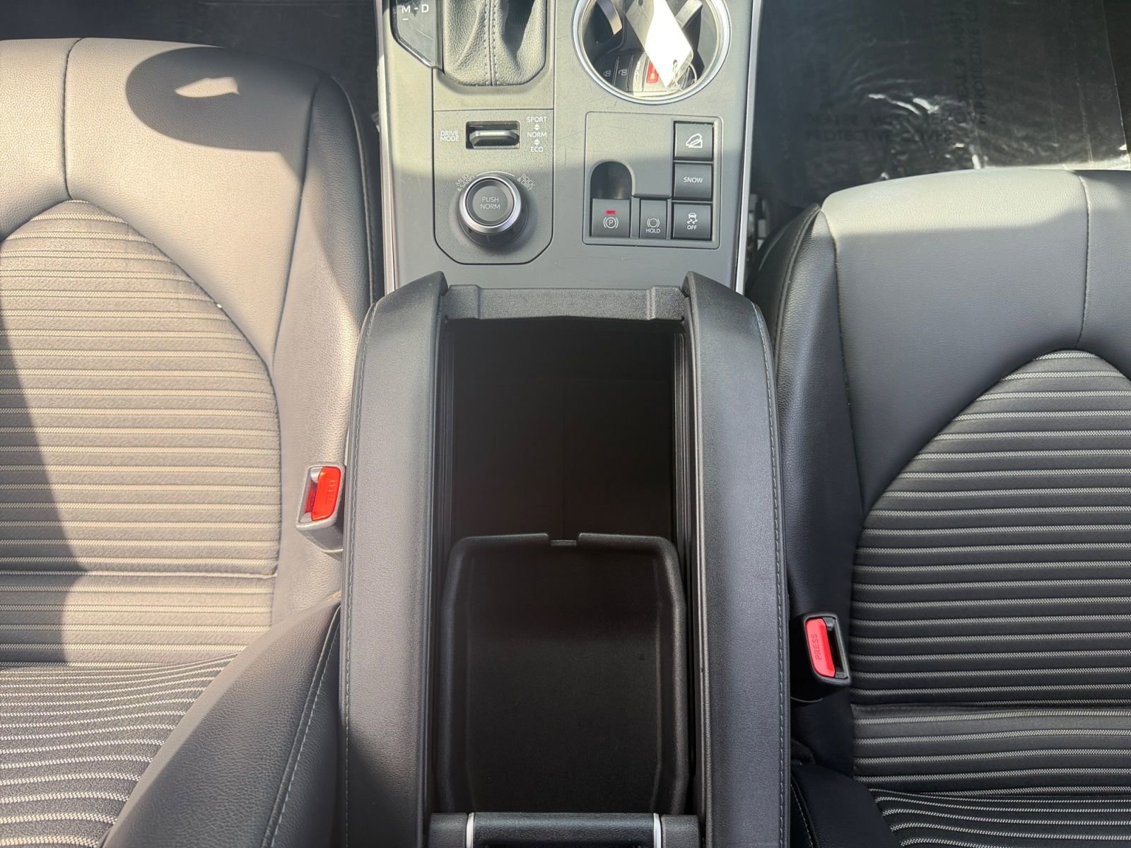 Certified 2025 Toyota Highlander XSE AWD/4WD image 19