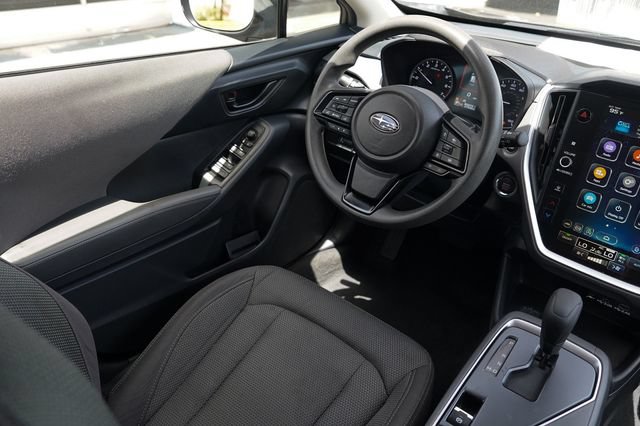 Used 2024 Subaru Crosstrek 2.0i Premium AWD/4WD image 25