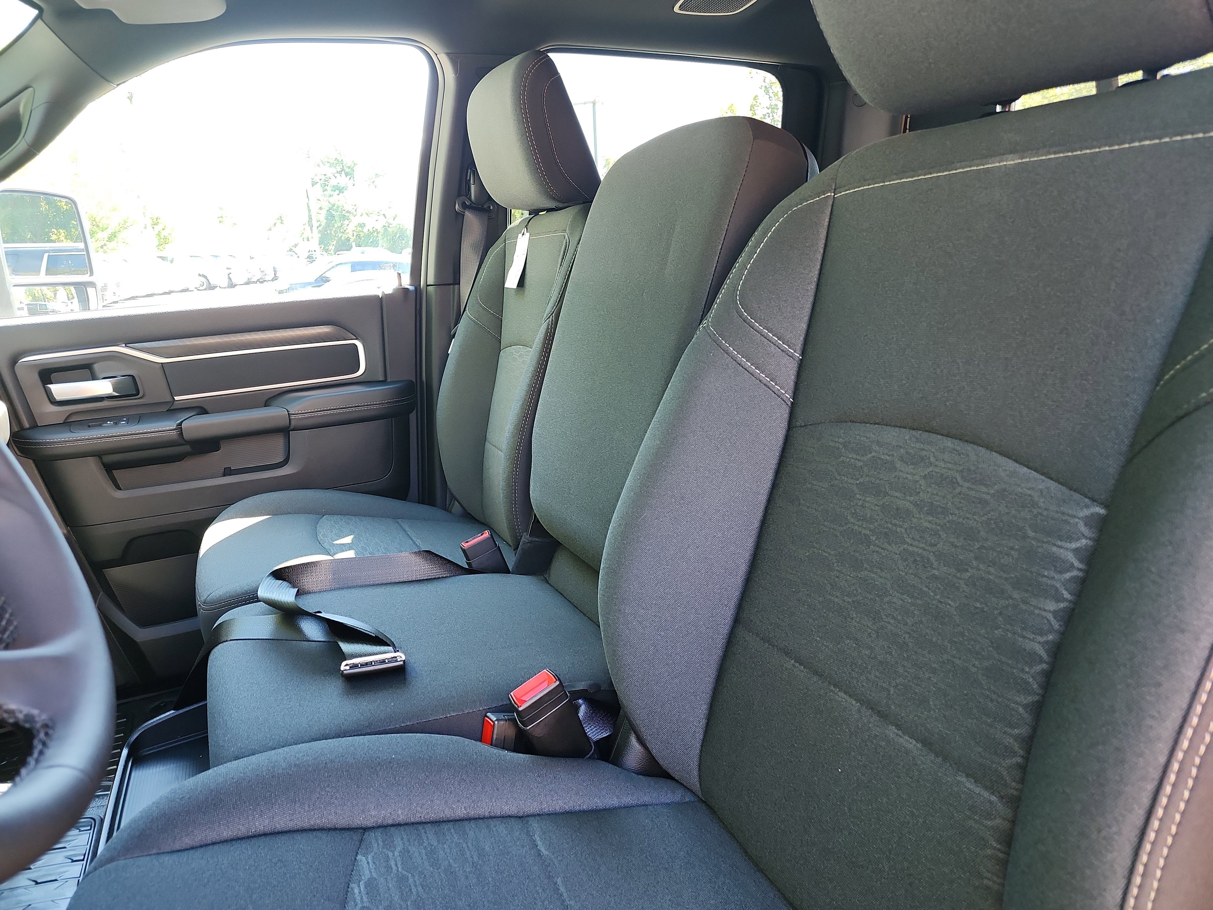 New 2026 RAM 5500 4x4 Crew Cab image 14