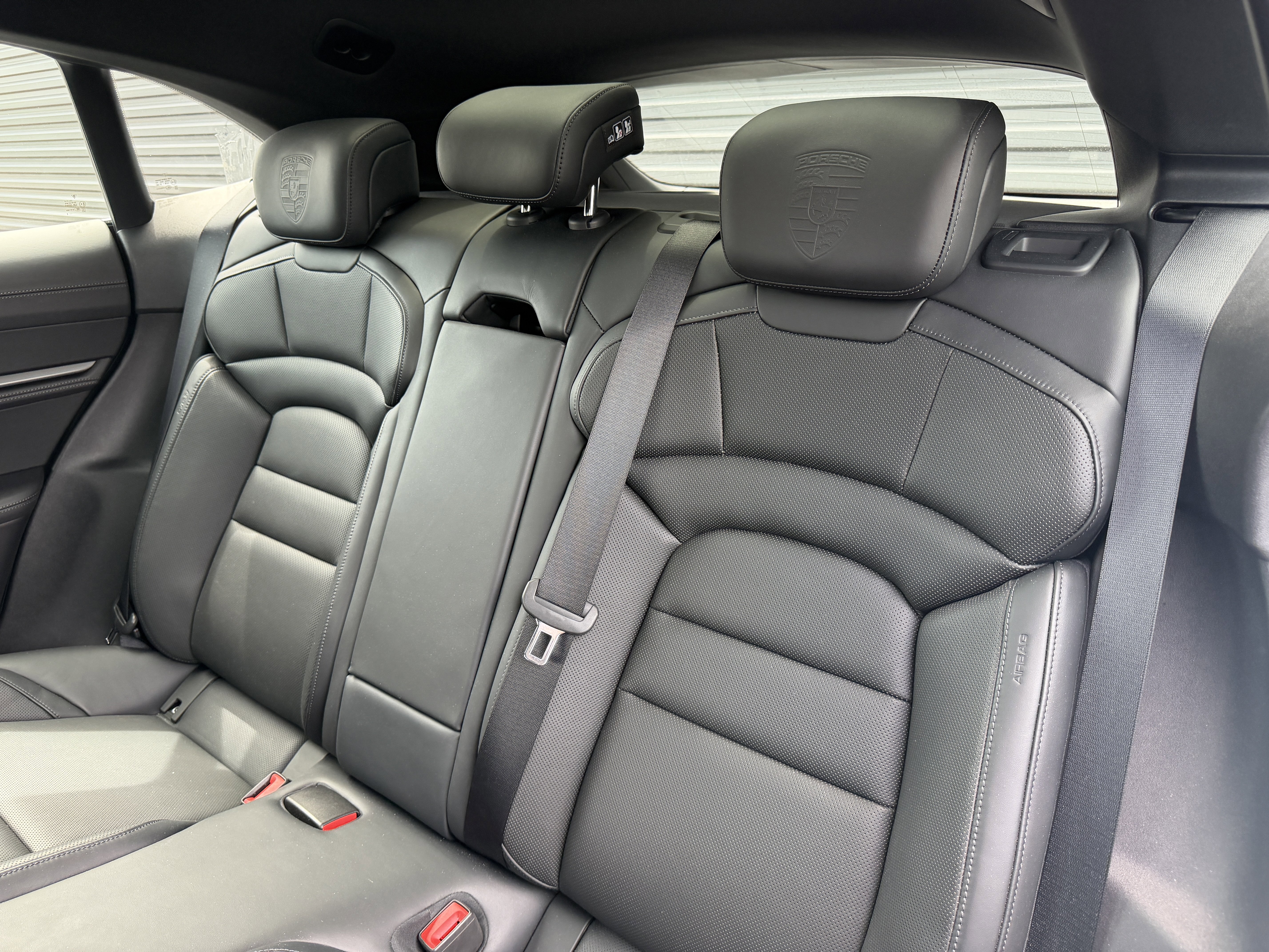 Used 2023 Porsche Taycan 4 Cross Turismo image 16