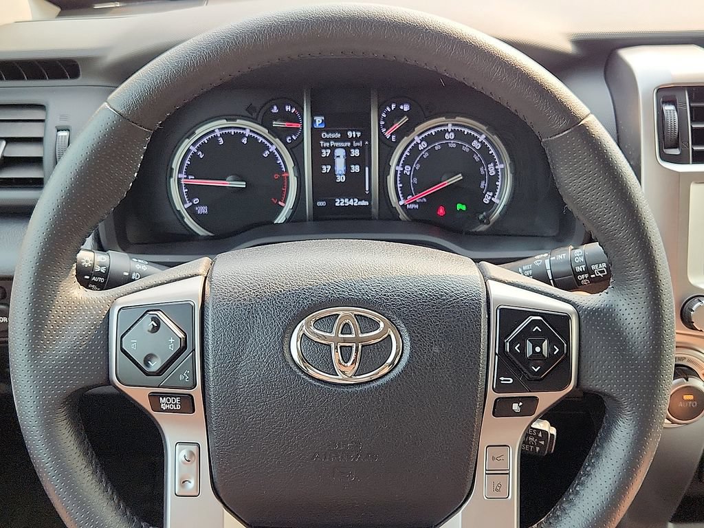 Certified 2021 Toyota 4Runner Limited AWD/4WD image 20