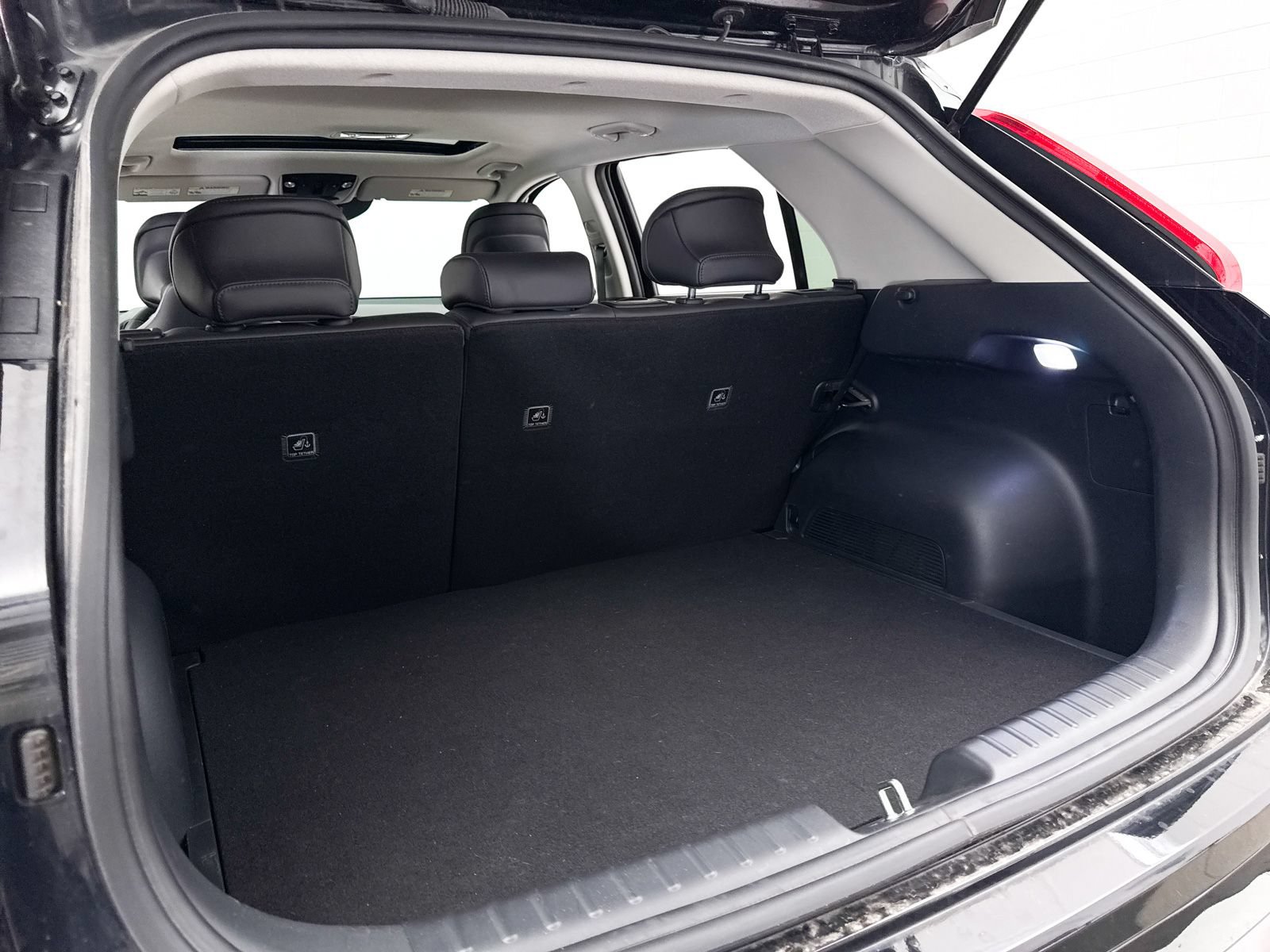 Certified 2025 Kia Niro EX Touring FWD image 32