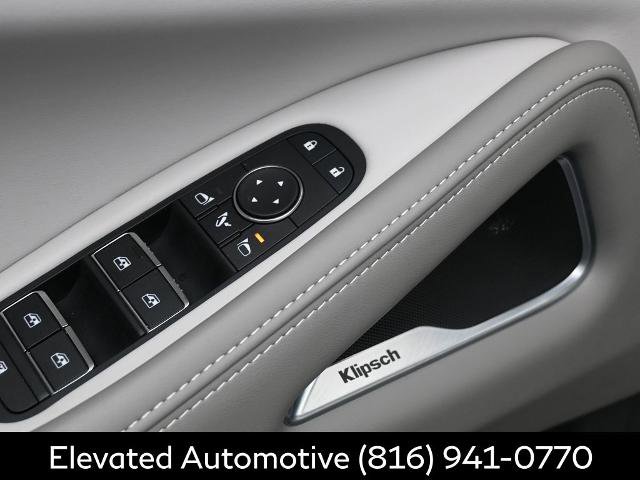 Certified 2026 INFINITI QX60 Luxe w/ Cargo Package AWD/4WD image 16