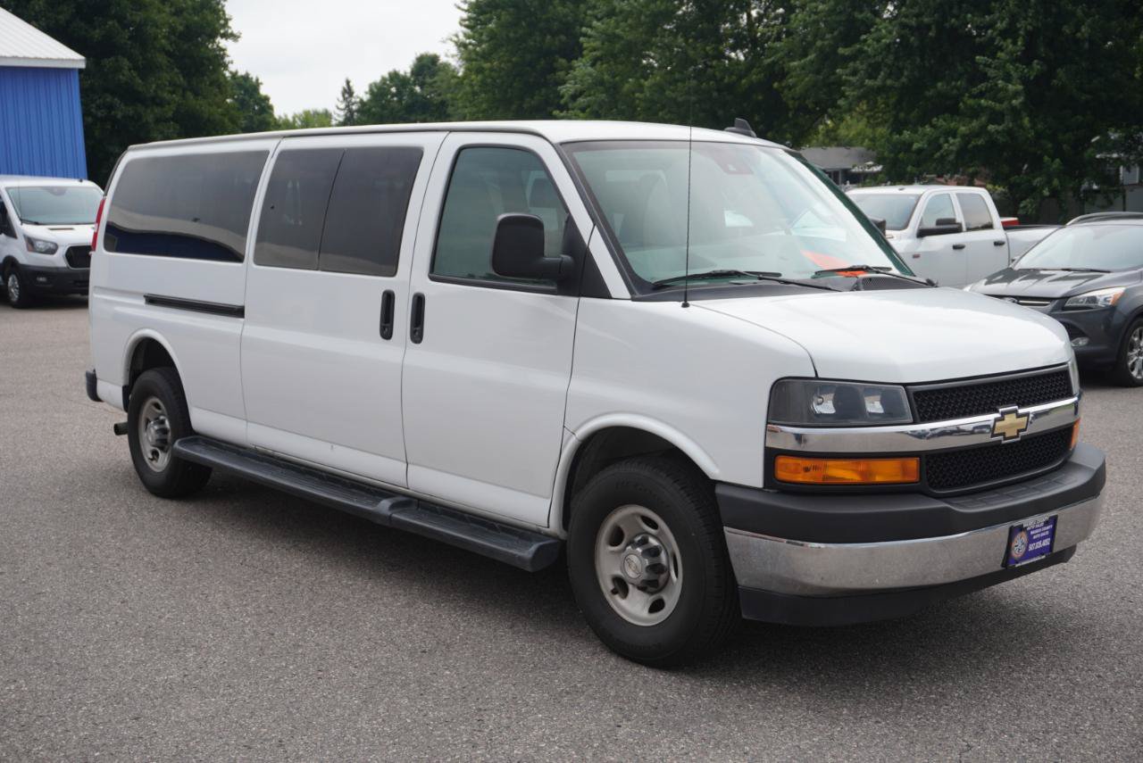 Used 2019 Chevrolet Express 3500 LT w/ LT Preferred Equipment Group RWD image 7
