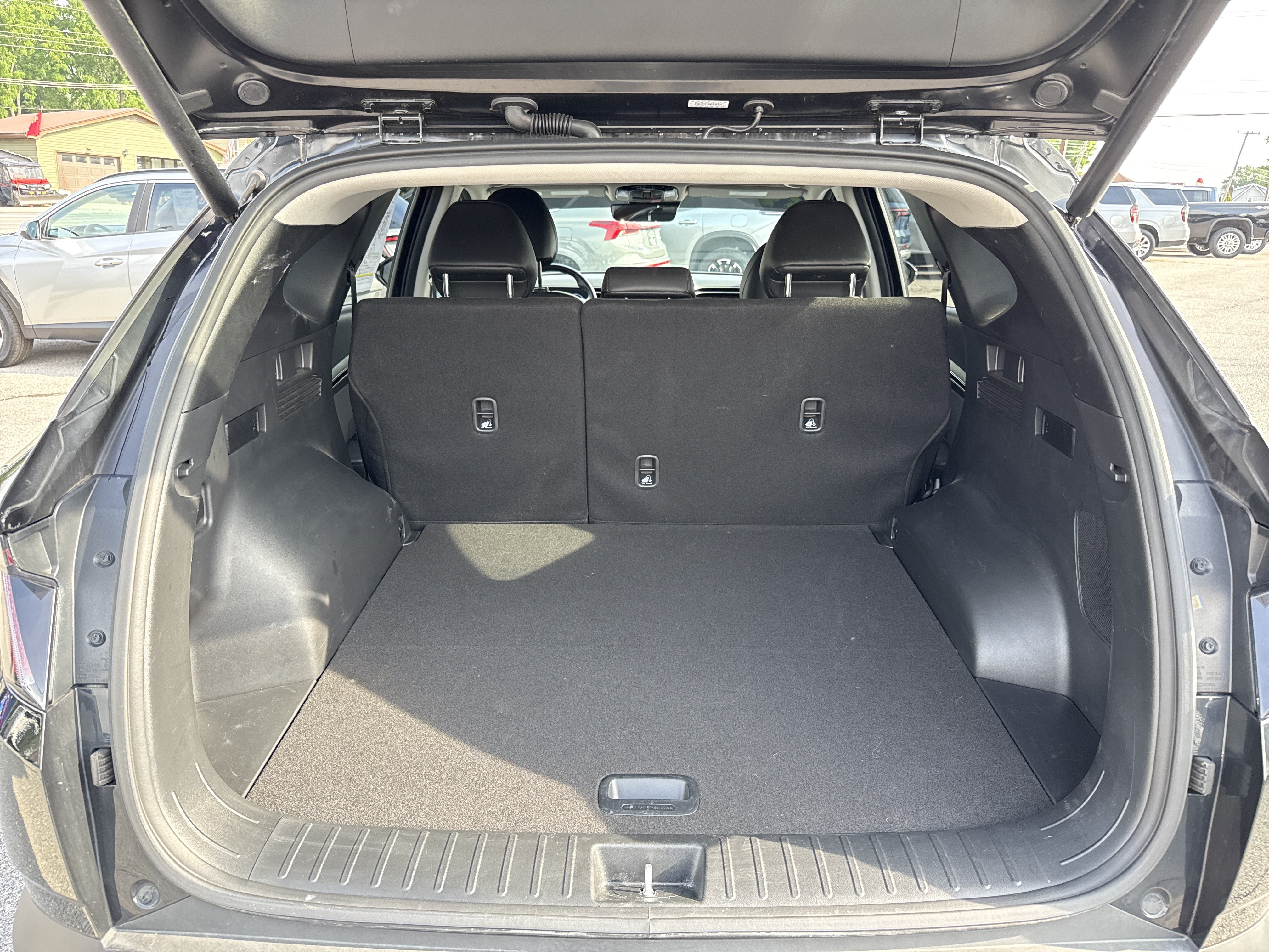 Certified 2024 Hyundai Tucson Limited AWD/4WD image 9