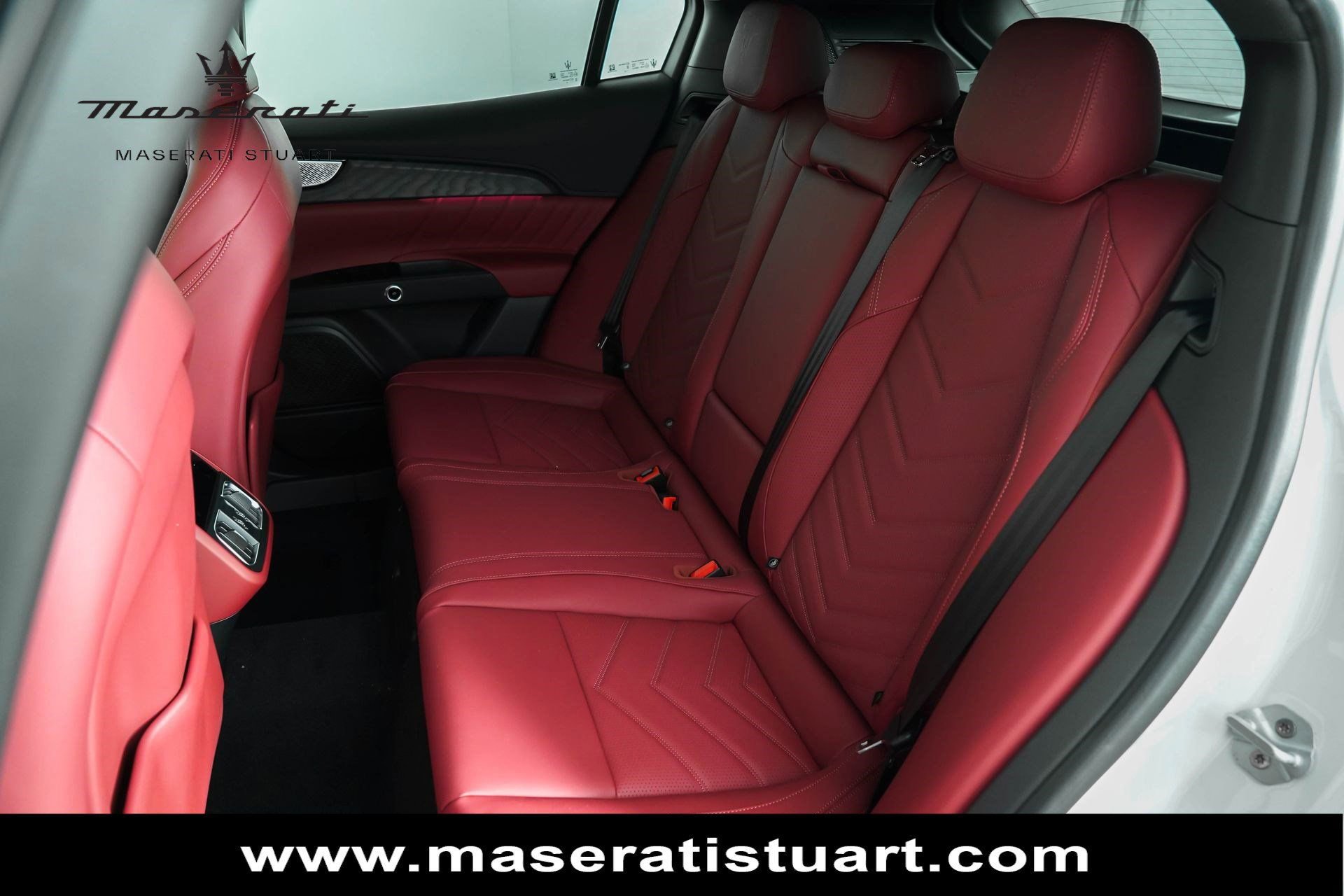 New 2025 Maserati Grecale Modena AWD/4WD image 24