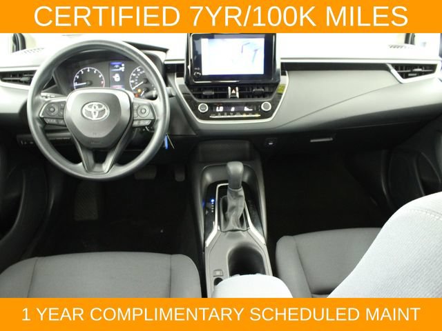 Used 2025 Toyota Corolla LE FWD image 13