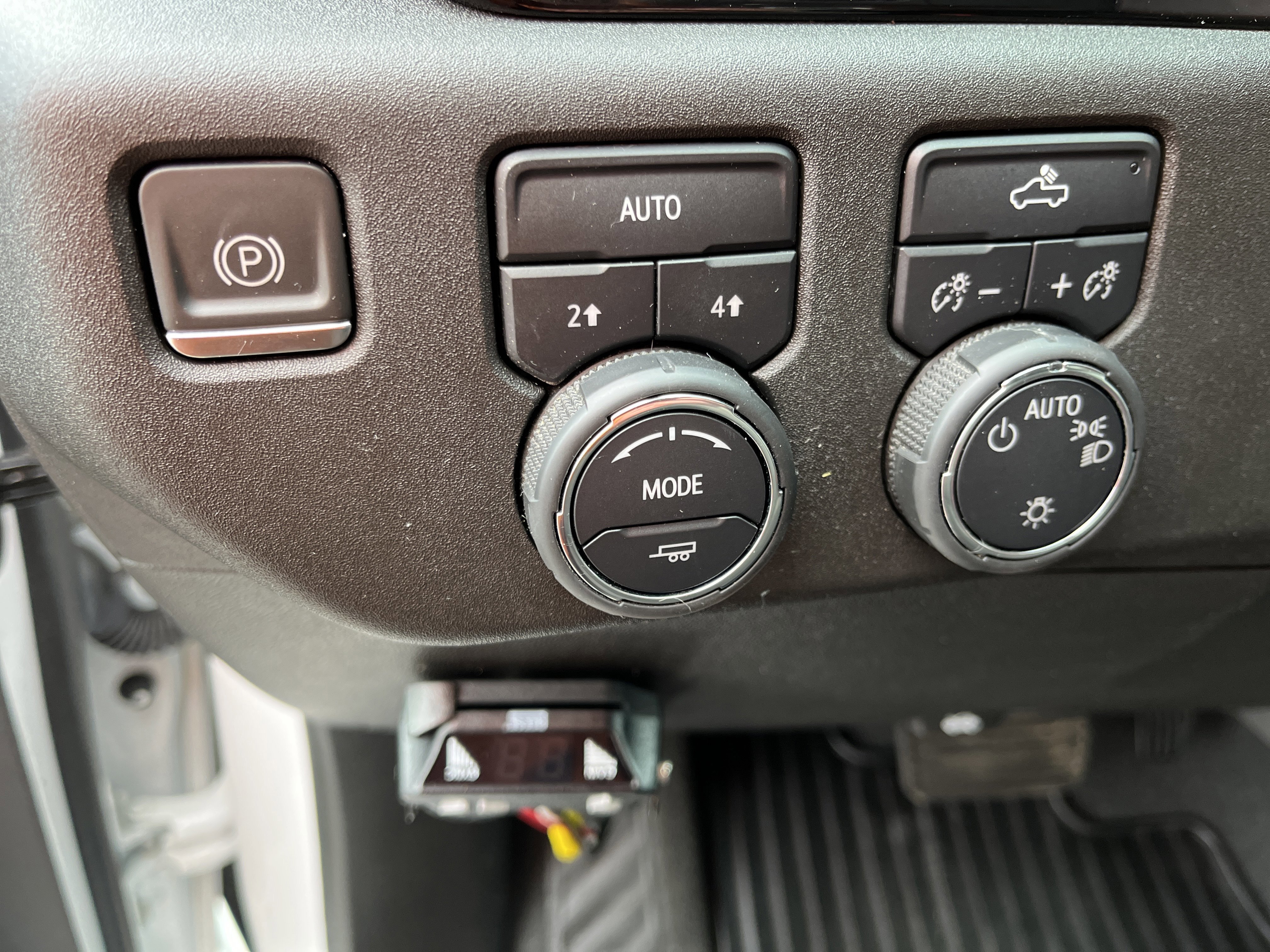 Used 2022 Chevrolet Silverado 1500 LT image 16