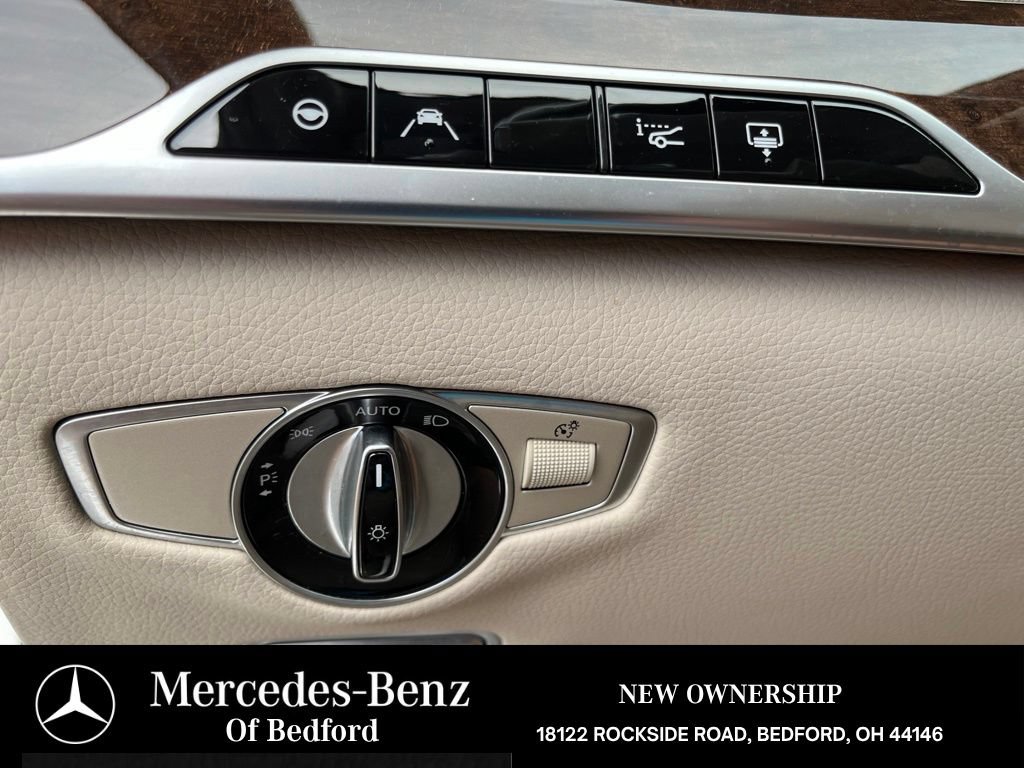 Used 2020 Mercedes-Benz S 560 4MATIC Sedan image 26
