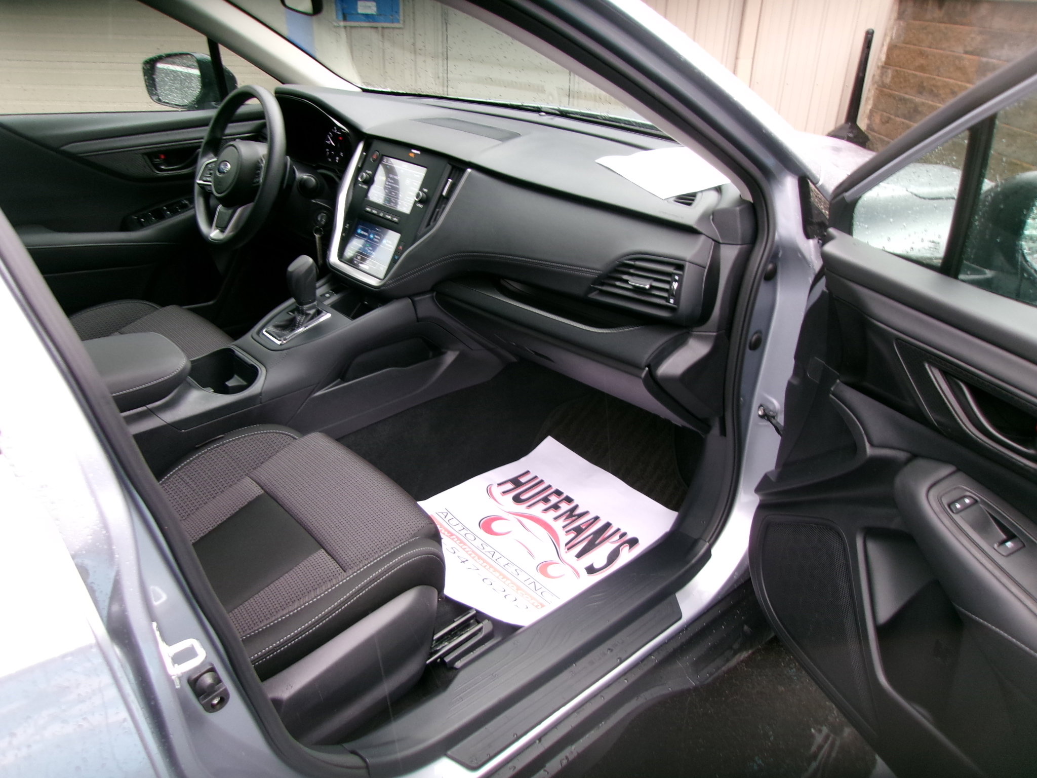 Used 2024 Subaru Outback image 9